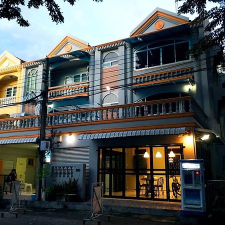 Park Avenue@Huamark Bangkok Kültér fotó