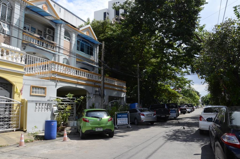 Park Avenue@Huamark Bangkok Kültér fotó