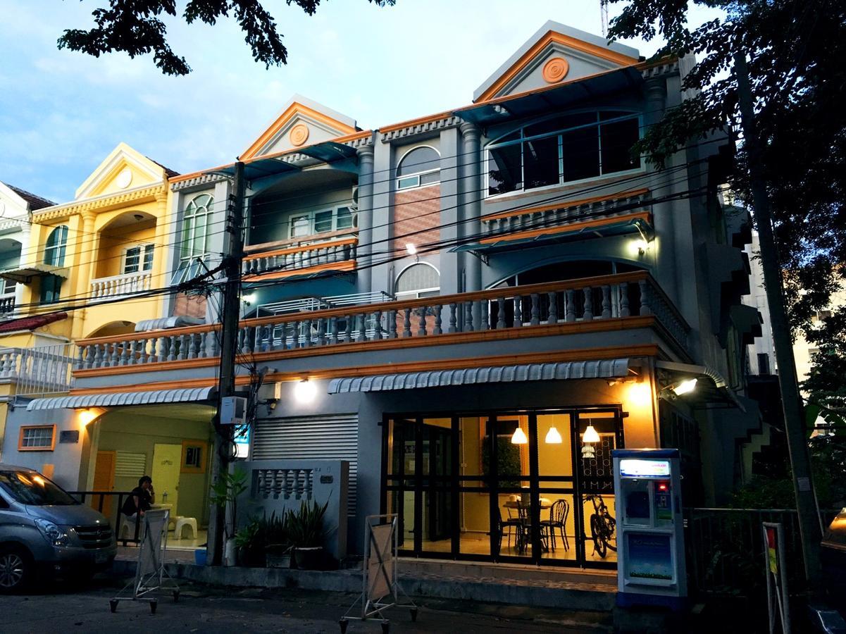 Park Avenue@Huamark Bangkok Kültér fotó